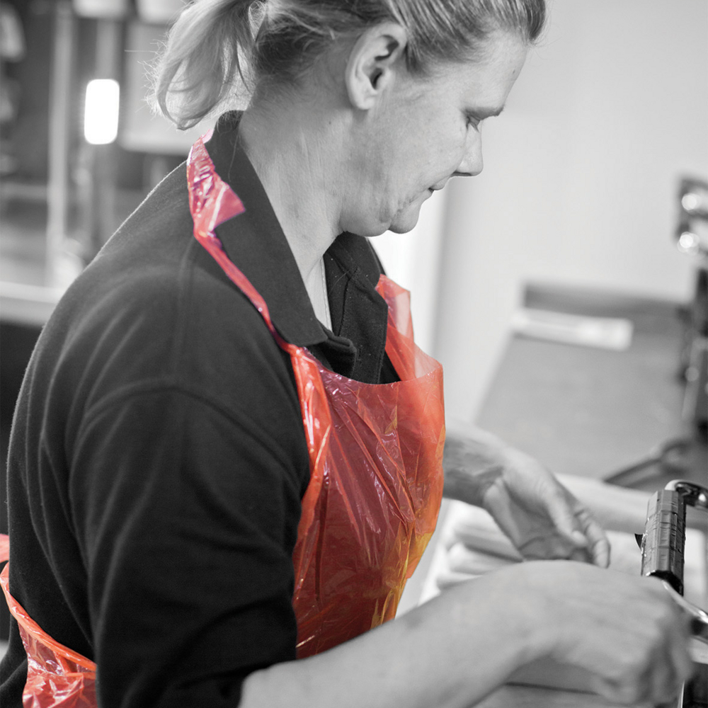 ShieldÂ® Red Medium Duty Aprons in a Pack ? 27" x 42"